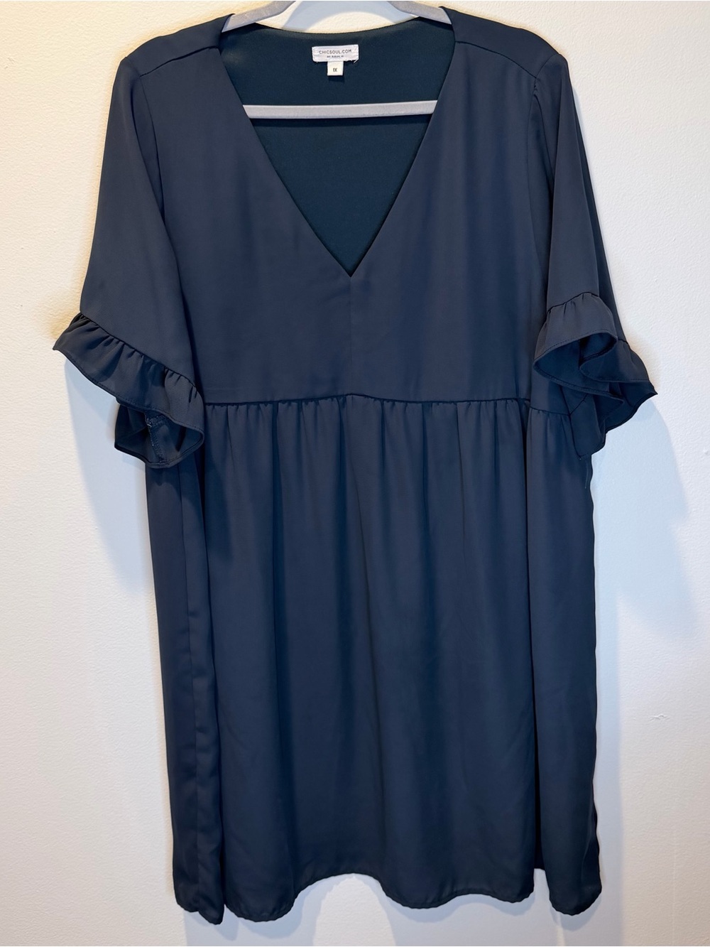 Chic Soul Navy V-Neck Ruffle Sleeve Tunic